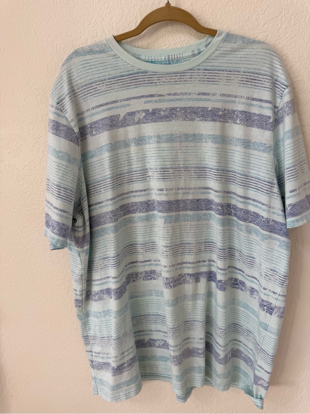 The Foundry Supply Co. Men's Short-Sleeve Striped Crew - Pale Blue & Navy
